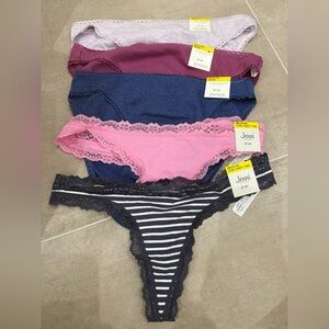 Underwear bundle of 5 panty/thongs sz M Charter Club and Jenni intimates